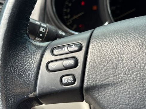 Used 2005 Lexus RX 330 AWD image 29