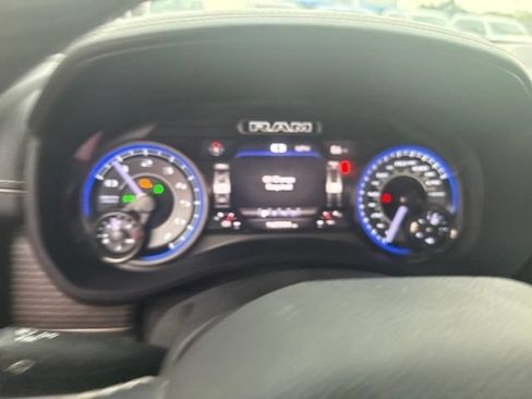 Used 2019 RAM 2500 Limited AWD/4WD image 25