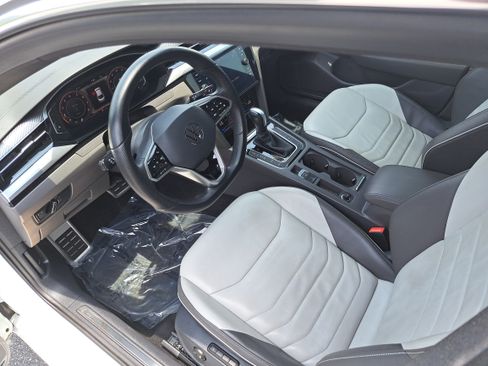 Used 2023 Volkswagen Arteon SEL AWD/4WD image 16