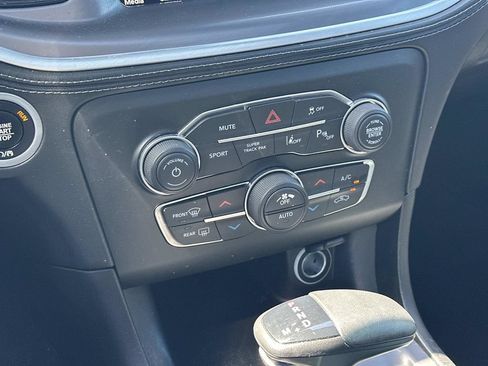 Used 2022 Dodge Charger GT w/ Plus Group AWD/4WD image 31