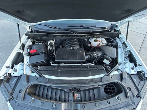 Used 2025 GMC Yukon XL Denali AWD/4WD image 33