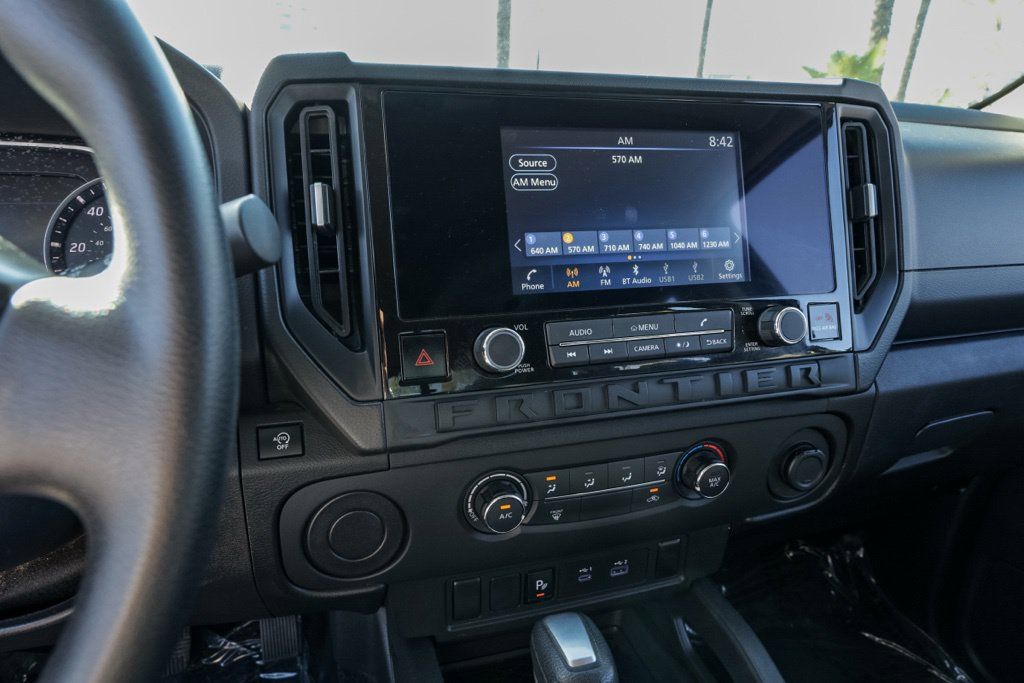 Used 2025 Nissan Frontier S w/ S Utility Package RWD image 28