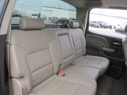 Used 2014 GMC Sierra 1500 SLT w/ SLT Crew Cab Value Package image 24