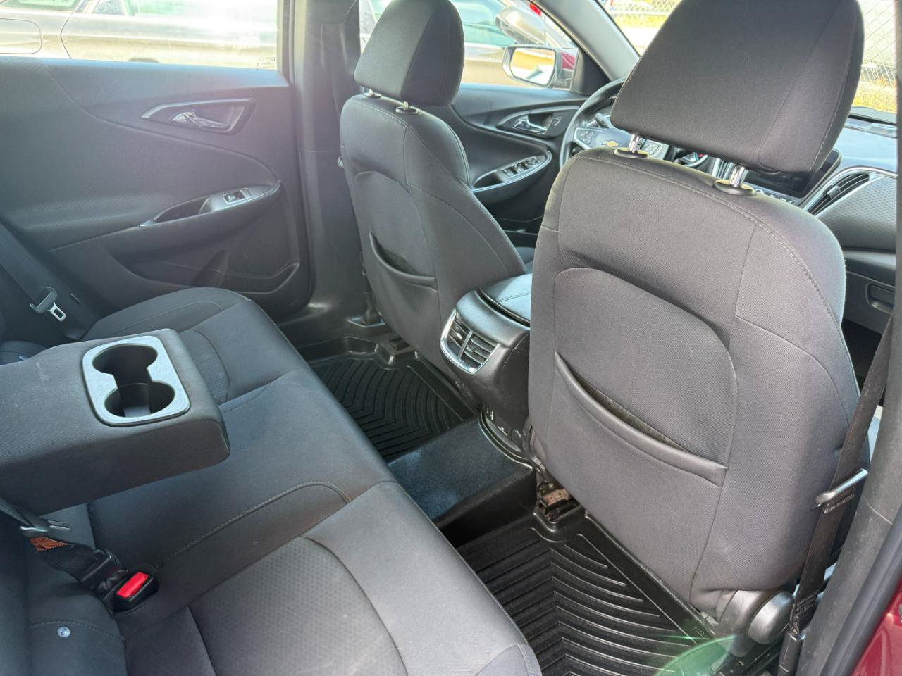 Used 2016 Chevrolet Malibu LT FWD image 50