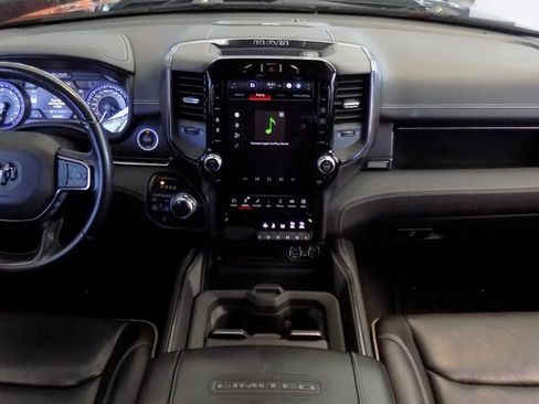 Certified 2022 RAM 1500 Limited w/ Night Edition image 17