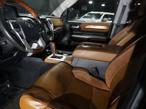 Used 2018 Toyota Tundra 1794 Edition image 10