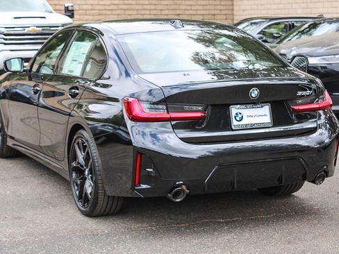 New 2026 BMW 330i Sedan w/ M Sport Package RWD image 4