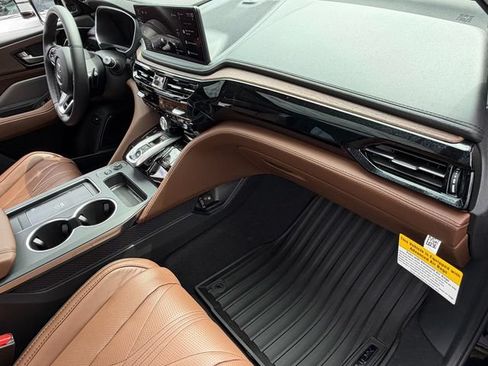 New 2026 Acura MDX w/ Advance Package AWD/4WD image 8