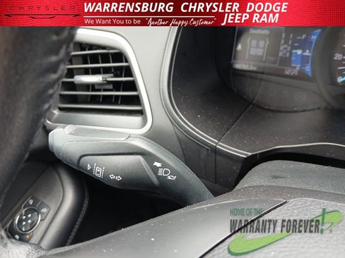 Used 2024 Ford Edge SEL AWD/4WD image 15
