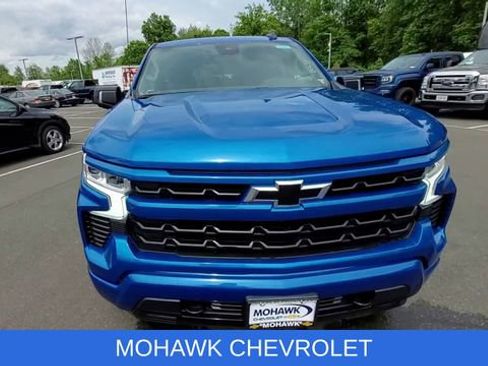 Used 2023 Chevrolet Silverado 1500 RST w/ Convenience Package II AWD/4WD image 3