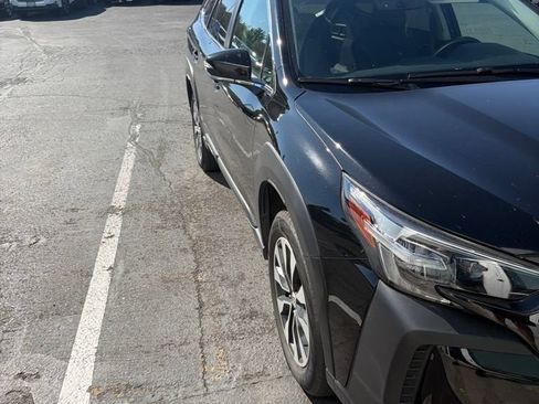 Certified 2025 Subaru Outback Limited AWD/4WD image 3