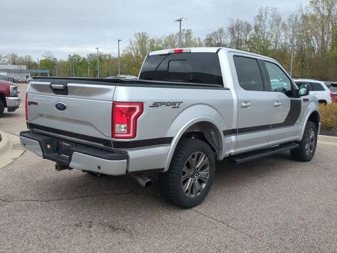 Used 2017 Ford F150 XLT w/ Equipment Group 302A Luxury AWD/4WD image 8