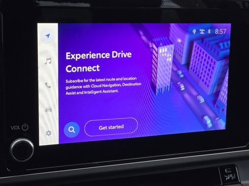 Used 2025 Toyota Camry LE image 30