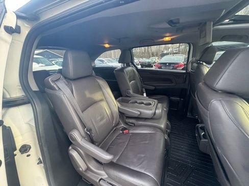 Used 2018 Honda Odyssey Touring image 30