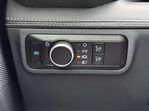 Used 2025 Ford Mustang GT Premium RWD image 32