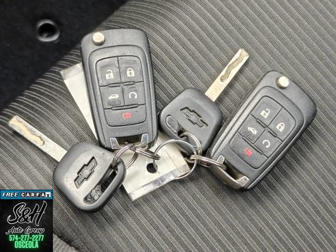 Used 2014 Chevrolet Camaro LT w/ RS Package RWD image 8