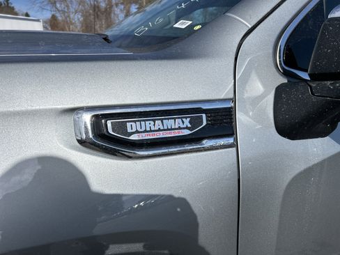 New 2026 GMC Sierra 1500 SLT w/ SLT Premium Plus Package image 5