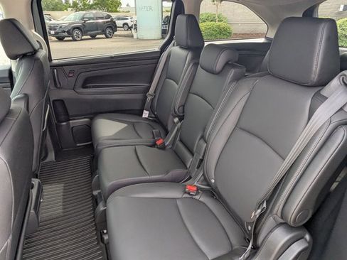 Used 2026 Honda Odyssey EX-L image 16