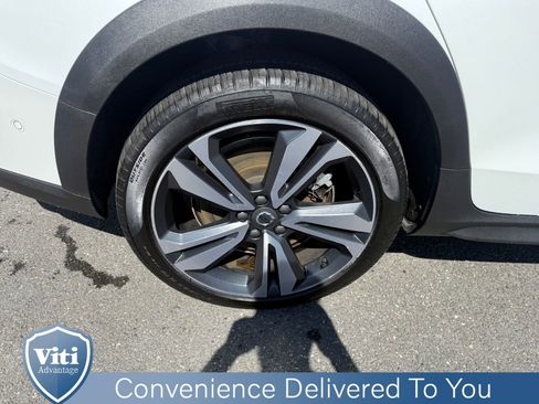 Certified 2025 Volvo V60 B5 Cross Country Plus AWD/4WD image 14