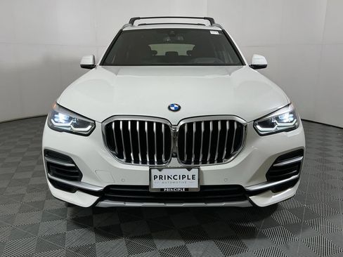 Used 2023 BMW X5 xDrive40i w/ Premium Package AWD/4WD image 3