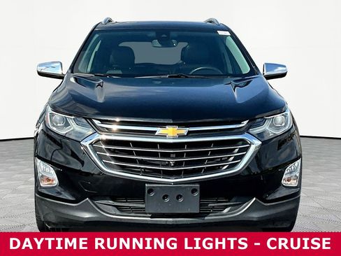 Used 2019 Chevrolet Equinox Premier image 2