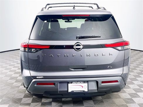 New 2026 Nissan Pathfinder SL image 6