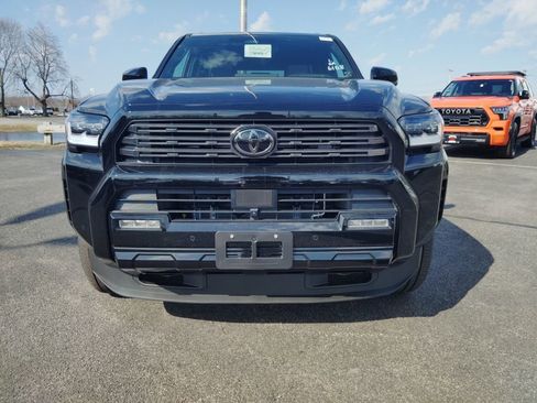 New 2026 Toyota 4Runner 4WD image 16