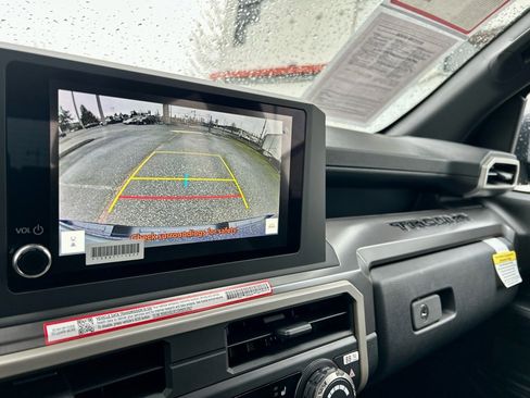 Certified 2025 Toyota Tacoma SR5 image 22