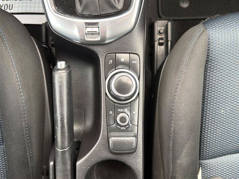 Used 2017 Toyota Yaris iA FWD image 19