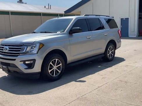 Used 2021 Ford Expedition XL AWD/4WD image 4