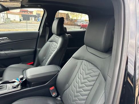 New 2026 Kia Sportage X-Line w/ X-Line Technology Package image 8