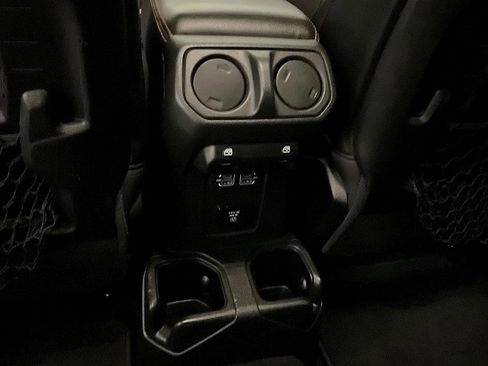 Used 2022 Jeep Gladiator Mojave w/ Cold Weather Group image 26