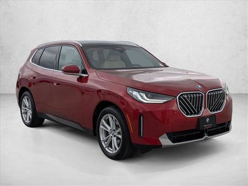 Used 2025 BMW X3 xDrive30i w/ Convenience Package AWD/4WD image 3