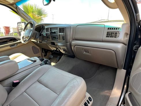 Used 2003 Ford Excursion Limited AWD/4WD image 23