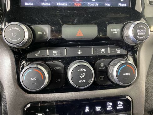 Used 2019 RAM 1500 Sport w/ Level 2 Equipment Group image 7