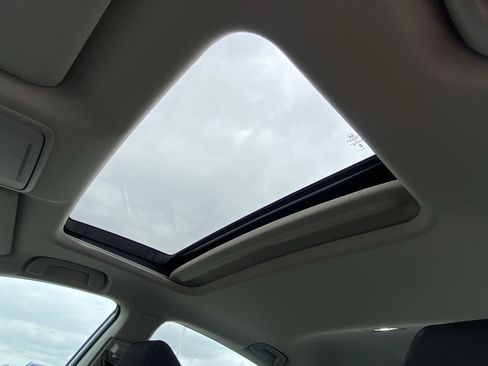 Certified 2025 Honda Accord SE image 29