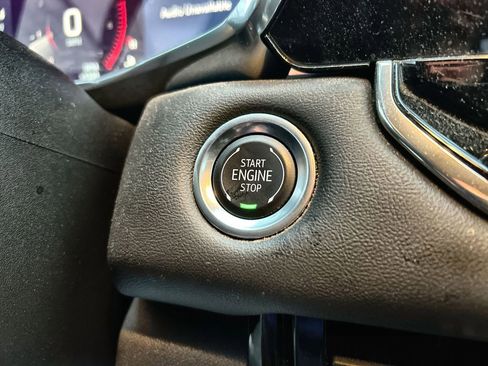 Used 2024 GMC Canyon Elevation w/ Elevation Premium Package AWD/4WD image 23