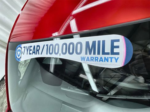 Certified 2025 Honda HR-V Sport image 30