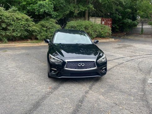 Used 2020 INFINITI Q50 Luxe w/ Essential Package (3.0T Luxe) RWD image 2