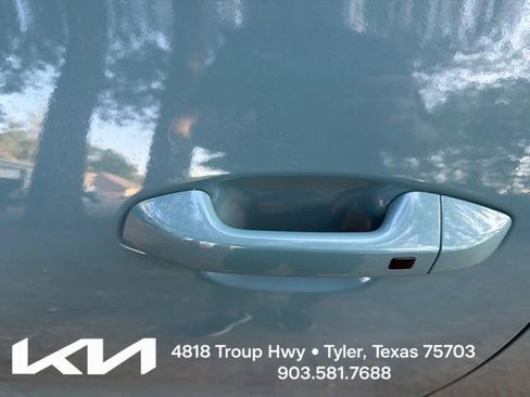 Certified 2024 Kia Seltos EX AWD/4WD image 6
