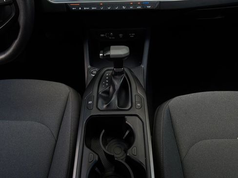 Used 2025 Kia K4 FWD image 14
