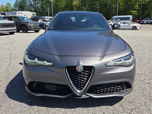Used 2024 Alfa Romeo Giulia Ti w/ Performance Driving Package AWD/4WD image 2
