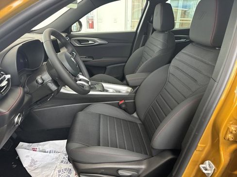 Used 2024 Dodge Hornet GT w/ GT Blacktop Package image 15