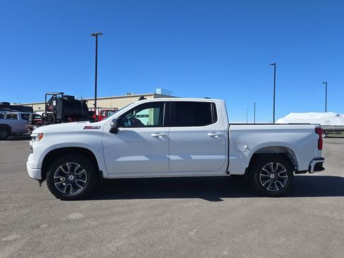 Used 2024 Chevrolet Silverado 1500 RST w/ Z71 Off-Road Package image 25