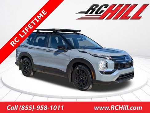 New 2026 Mitsubishi Outlander Trail Edition image 1