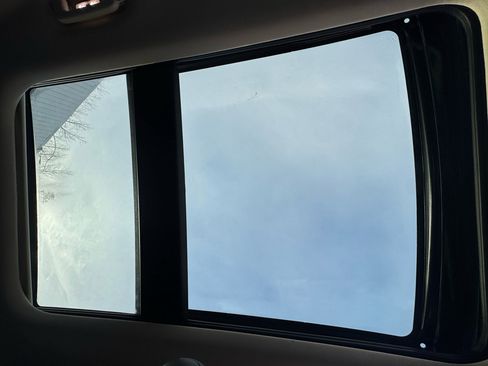 Used 2018 Ford Edge Titanium w/ Equipment Group 302A image 16