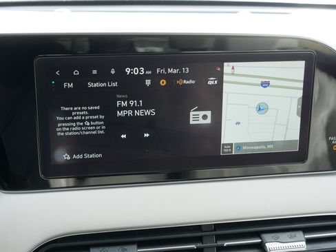 Used 2021 Hyundai Palisade Limited image 22