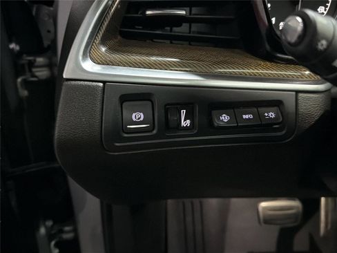 Used 2023 Cadillac XT5 Sportv w/ Platinum Package AWD/4WD image 12