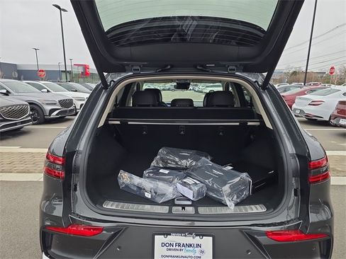 New 2026 Genesis GV70 2.5T image 23