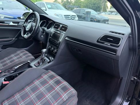 Used 2015 Volkswagen GTI S FWD image 24